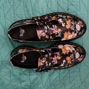 Darcy floral Dr.Martens Air Wair